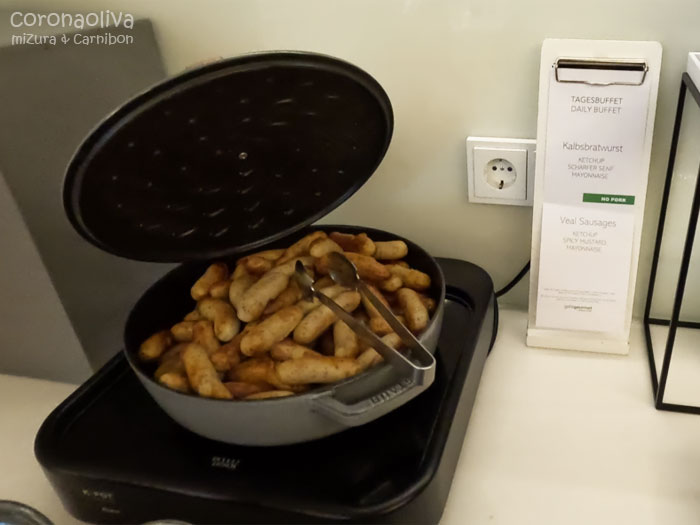 仔牛肉のソーセージですって